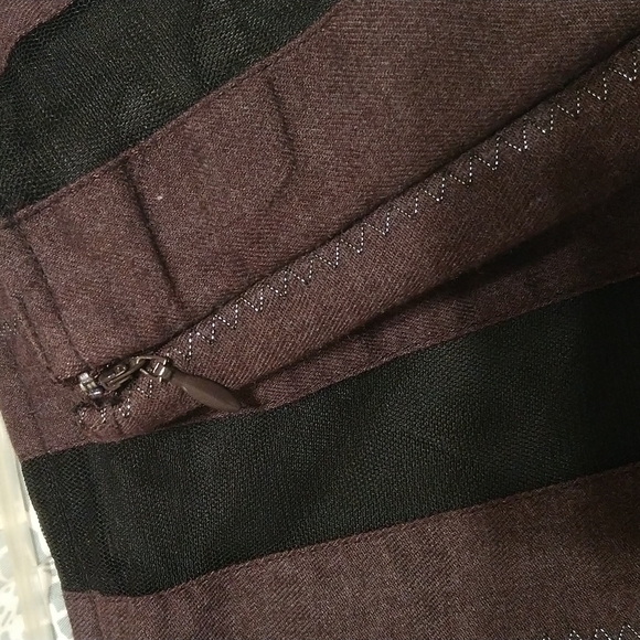 Vintage layered skirt, interesting detail, side zip - Picture 4 of 4